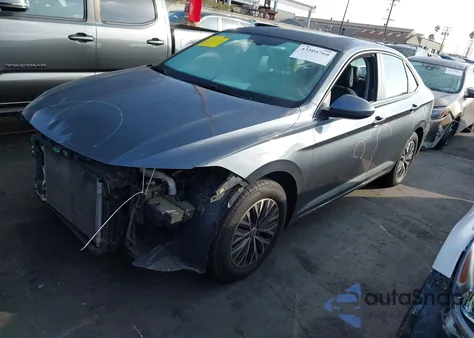 2019 Volkswagen Jetta 1.4T R-Line/1.4T S/1.4T Se from USA, damaged, VIN 3VWC57BU8KM168747